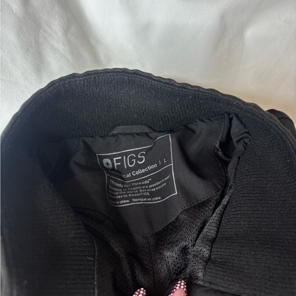 Figs Black Sydney Jacket - Picture 3 of 5